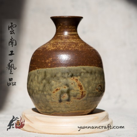 240ml Dai Tao Vase ( ash glazed )